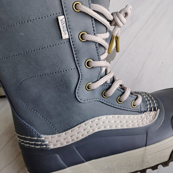 VANS NEW Standard Snow MTE Boots - Picture 12 of 16